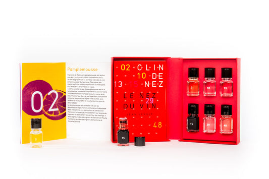 wine aromas wset training wine kit